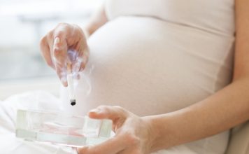 4 Reasons Why Pregnant Women Should Never Smoke 4 Reasons Why Pregnant Women Should Never Smoke